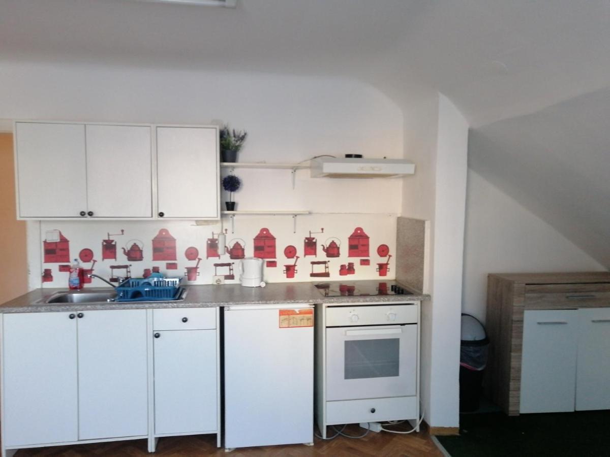 Apartgraz Luaran gambar